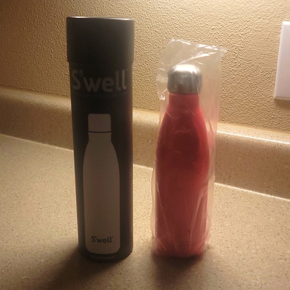 S'well 17oz. Bottle
